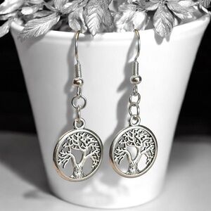 5 For $25💫Silver Filigree Tree of Life Dangles Earrings